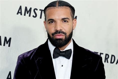 did drake come out as bi|Drake casually says he ‘feels bisexual’ on his new。